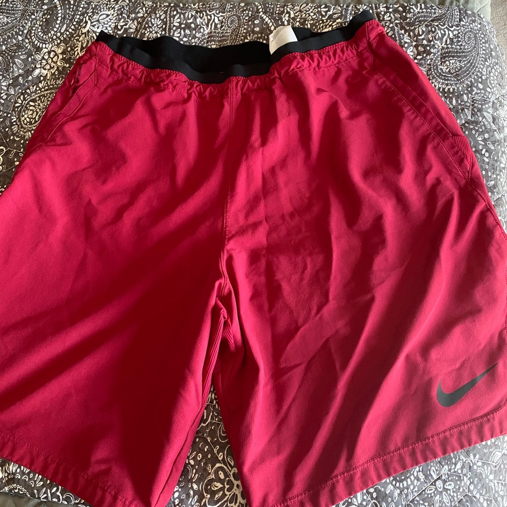 Men’s Nike athletic short